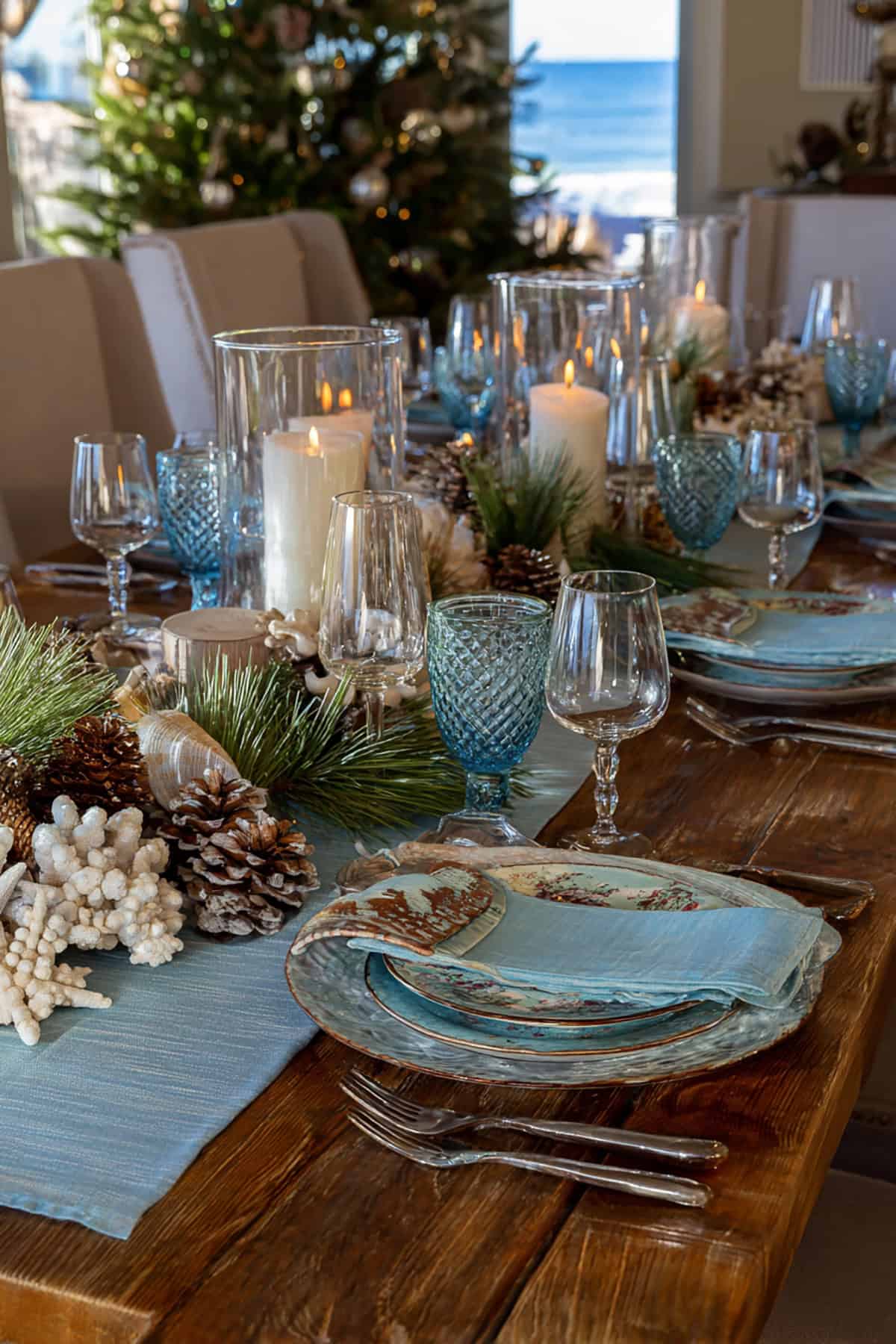 Coastal Christmas Tablescape