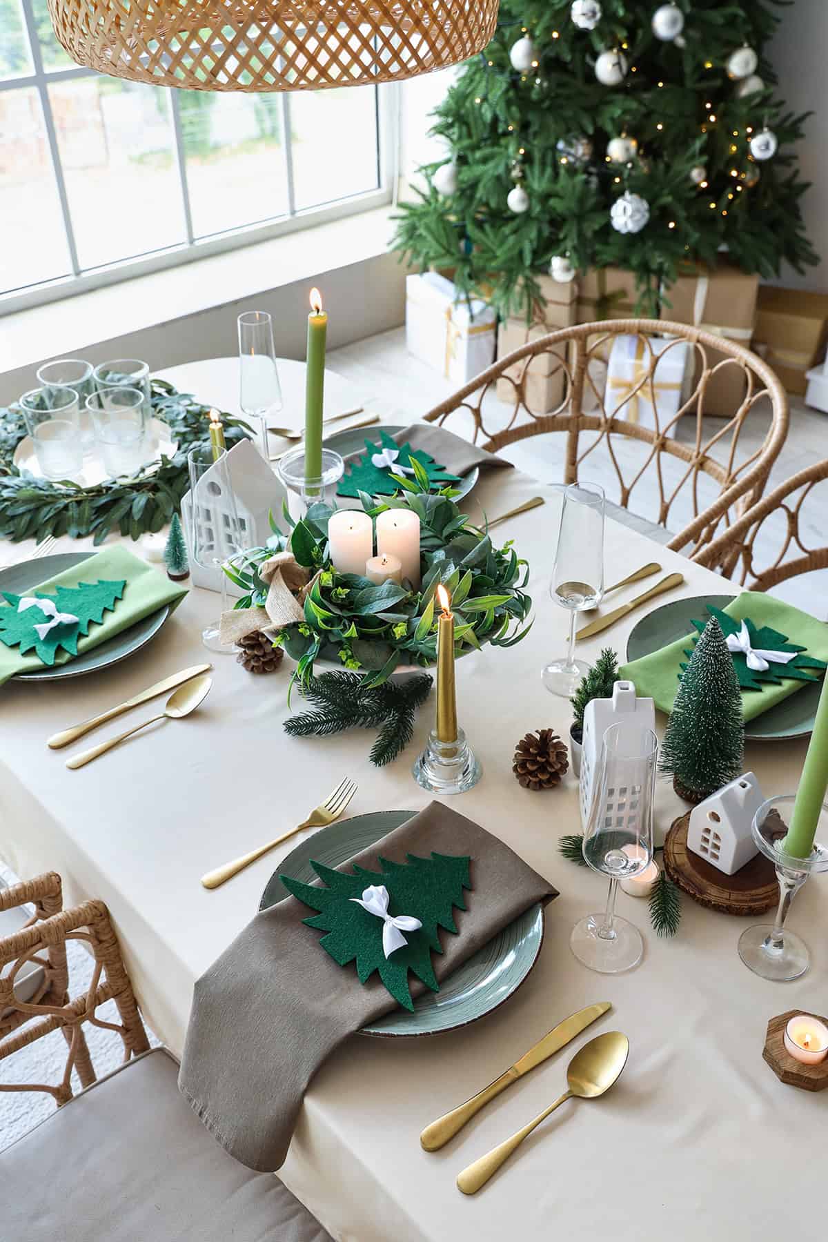 Contemporary Green and Gold Design