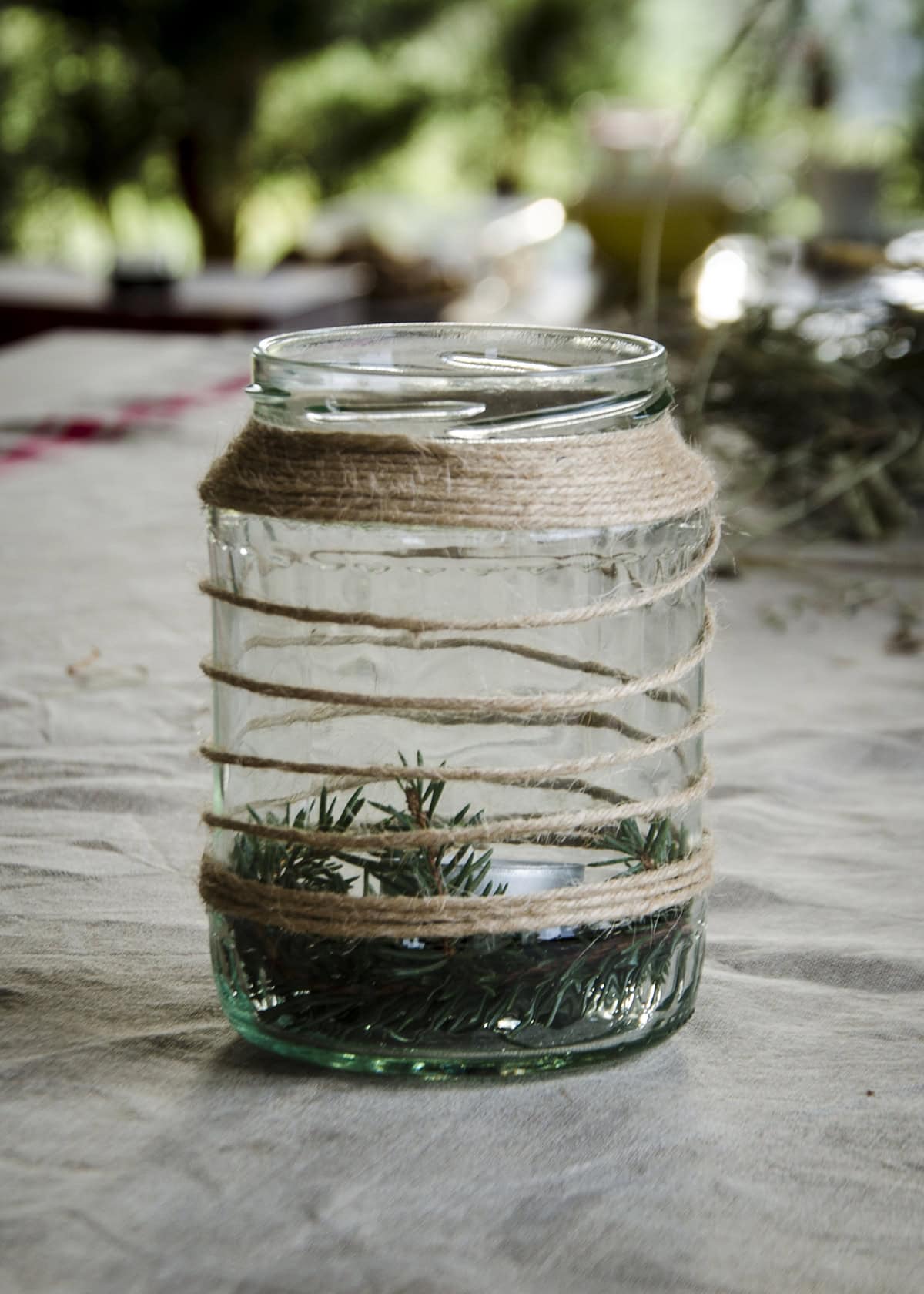 DIY Mason Jar Lanterns