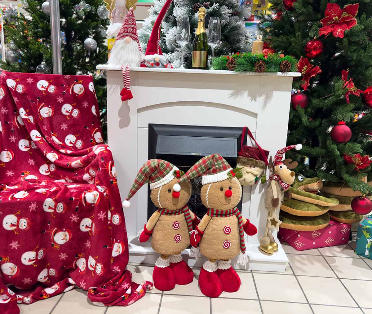 Hearthside Gingerbread Companions
