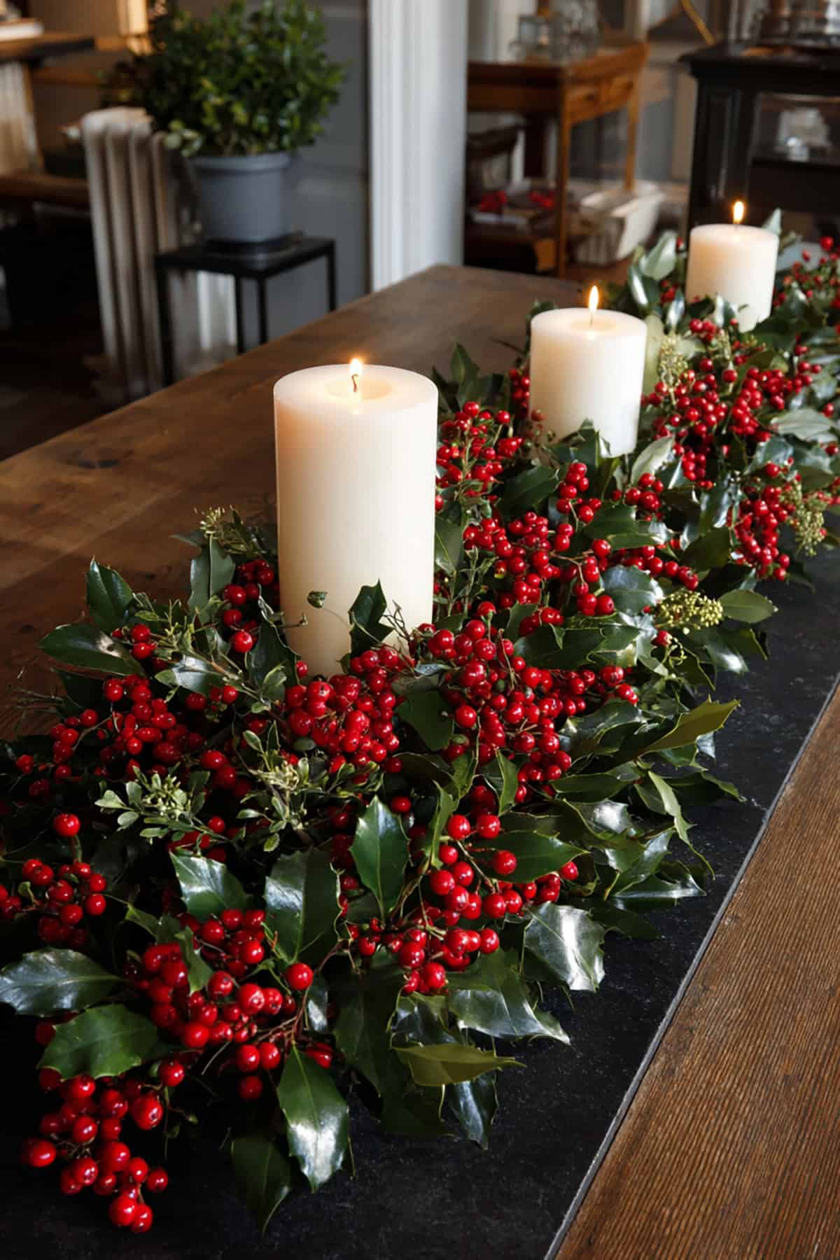 Red Berry Garland