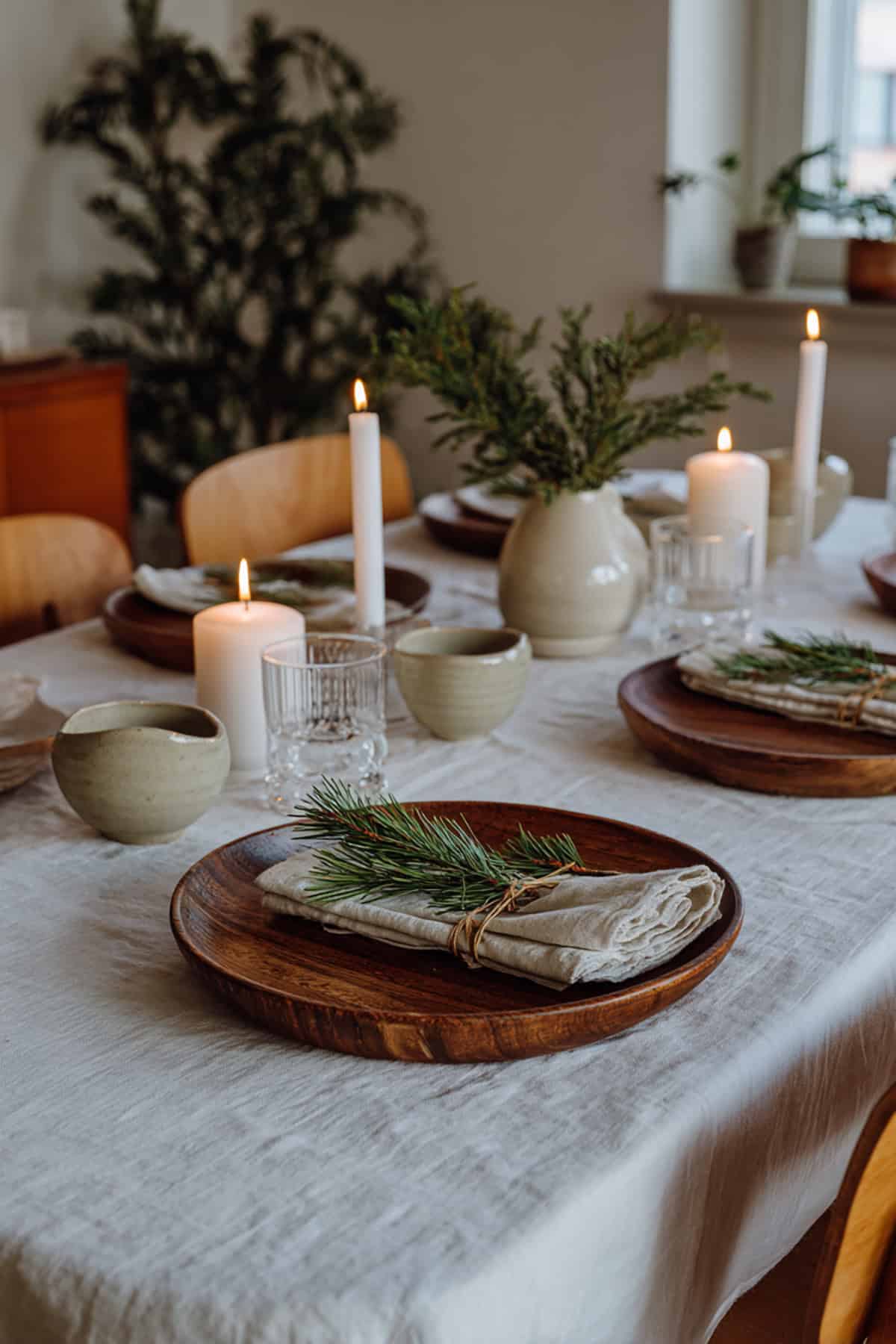 Scandinavian Natural Linen Table
