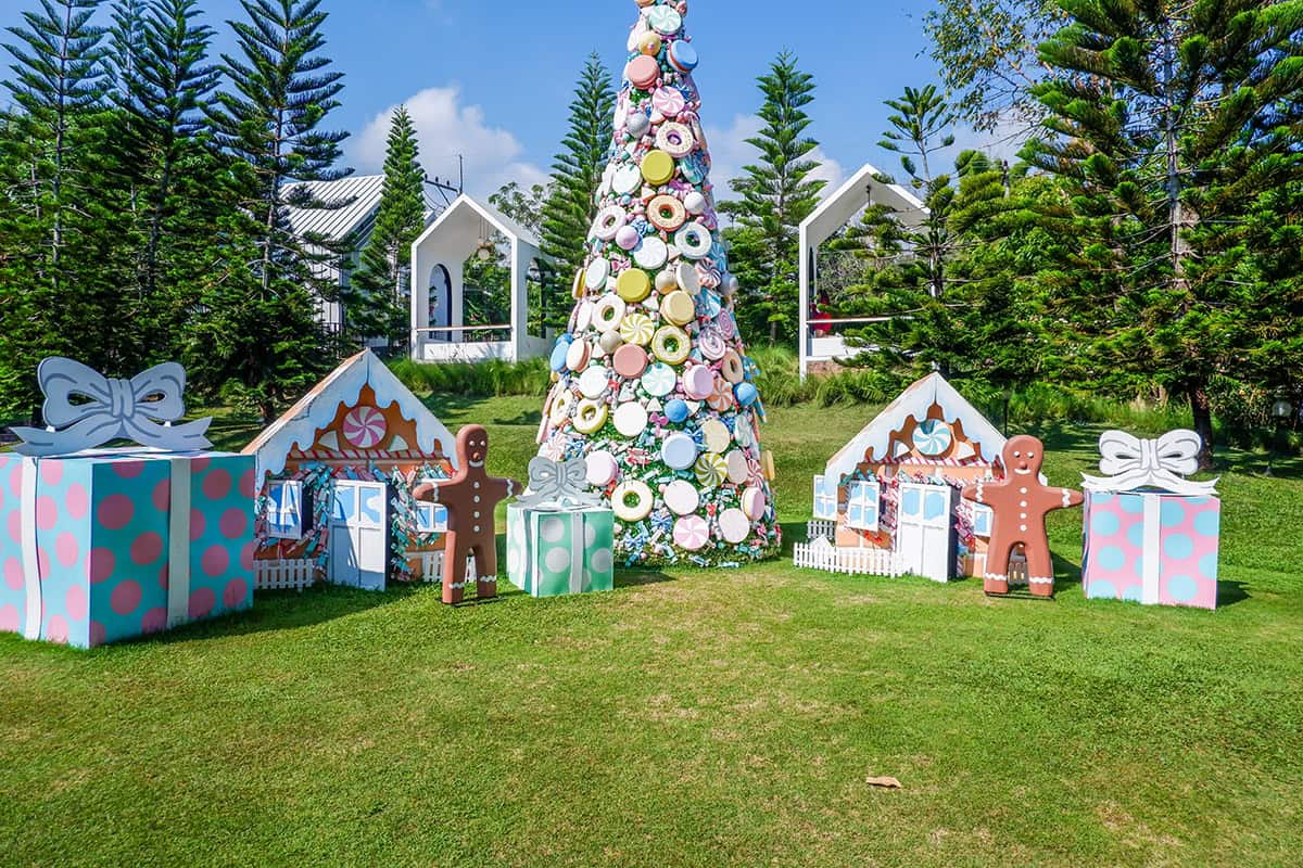 Storybook Gingerbread Garden