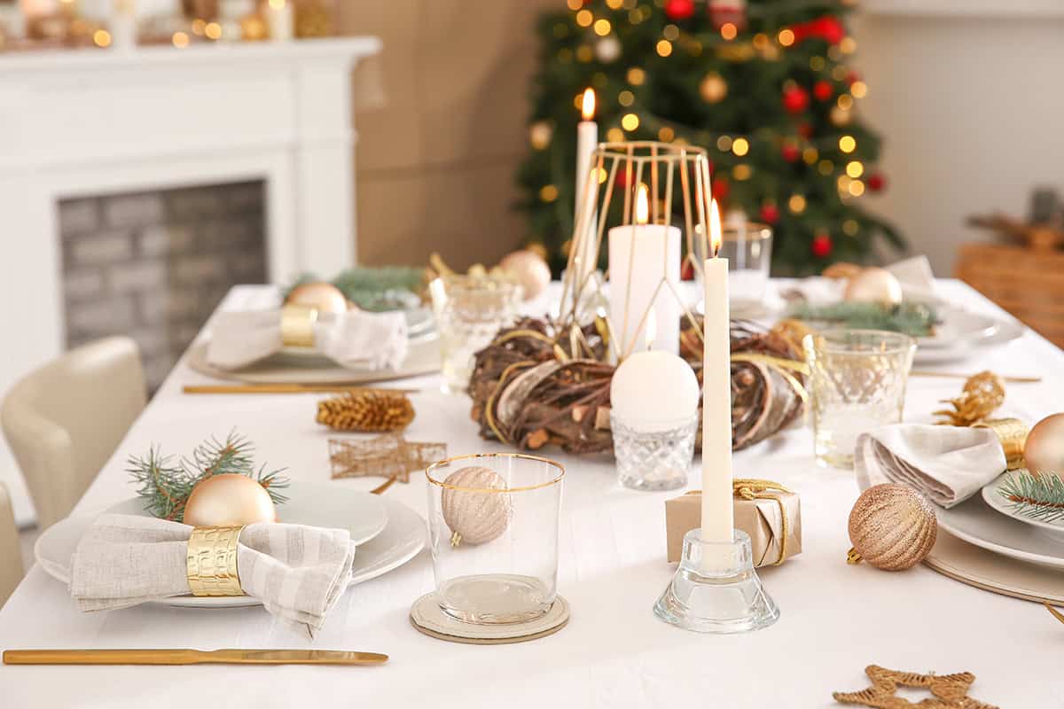 White and Gold Calm