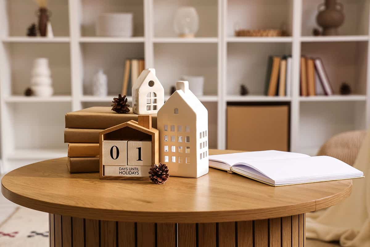 Countdown Table Accent