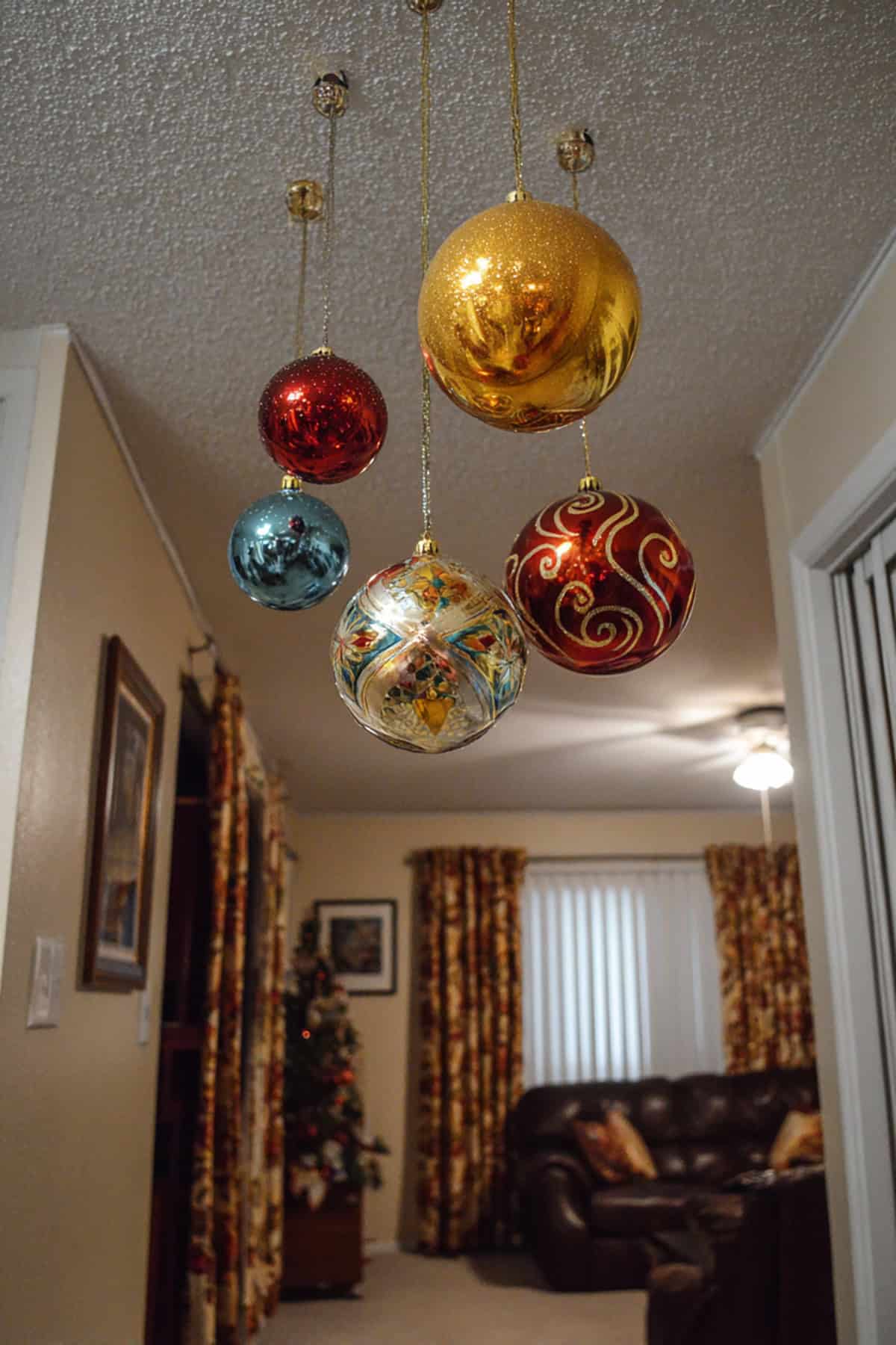 Hanging Ornaments From Ceiling Hooks