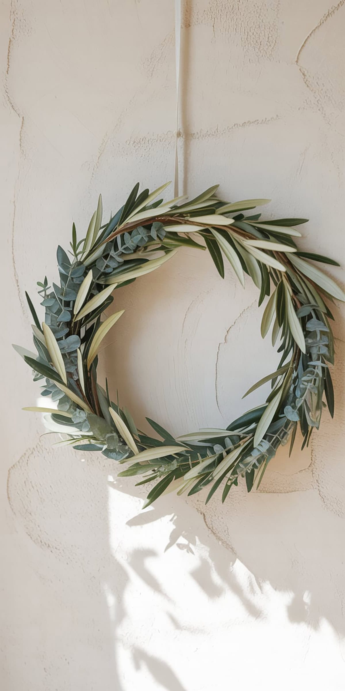 Neutral Wreath on Wall