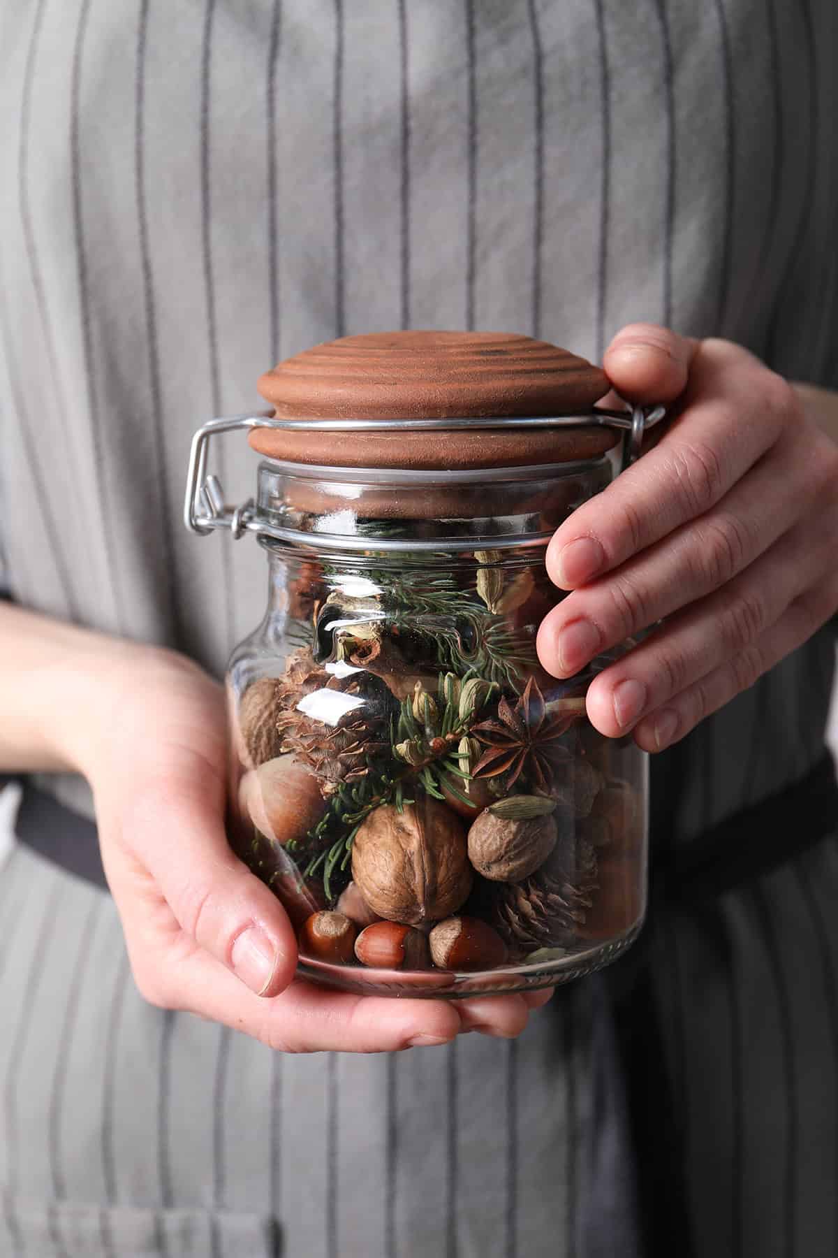 Potpourri Jar