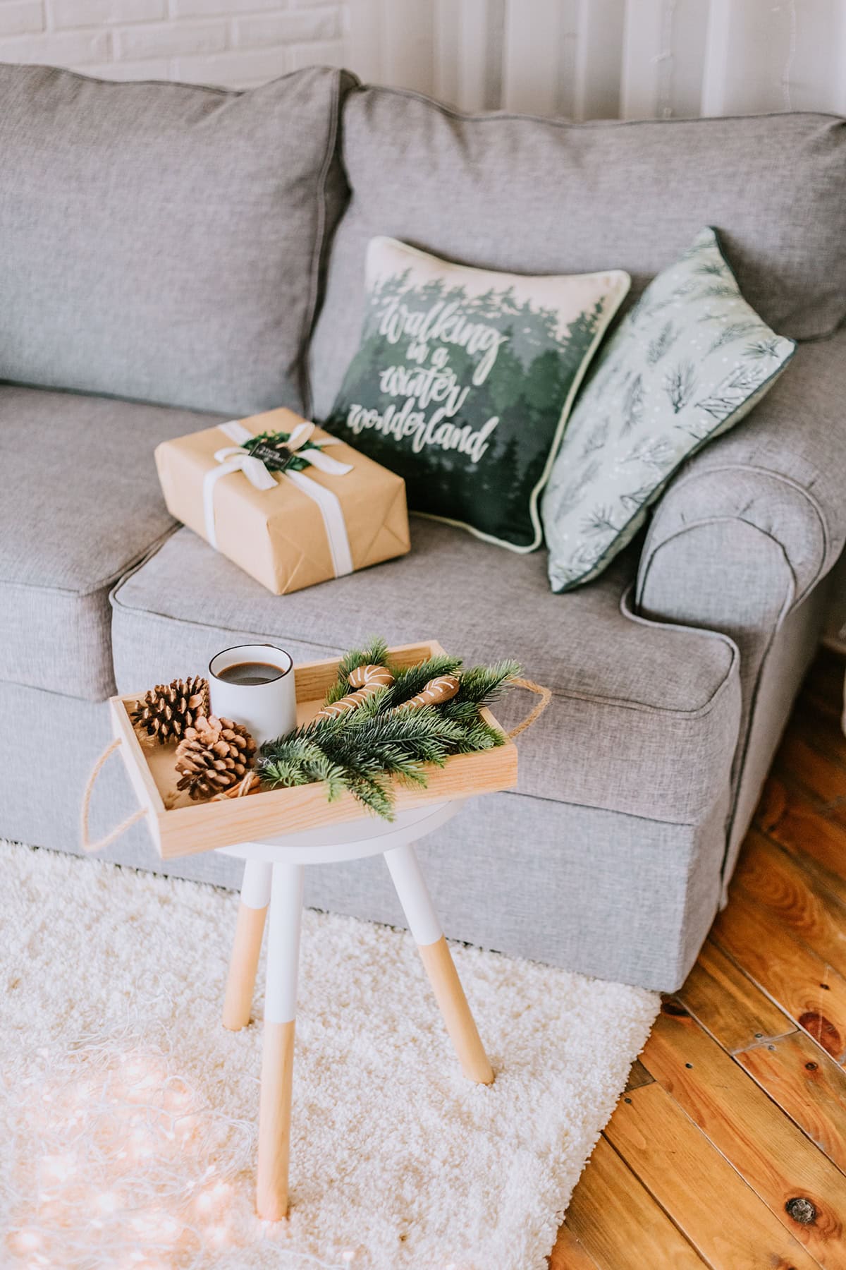 Warm Tray Setup with Pinecones