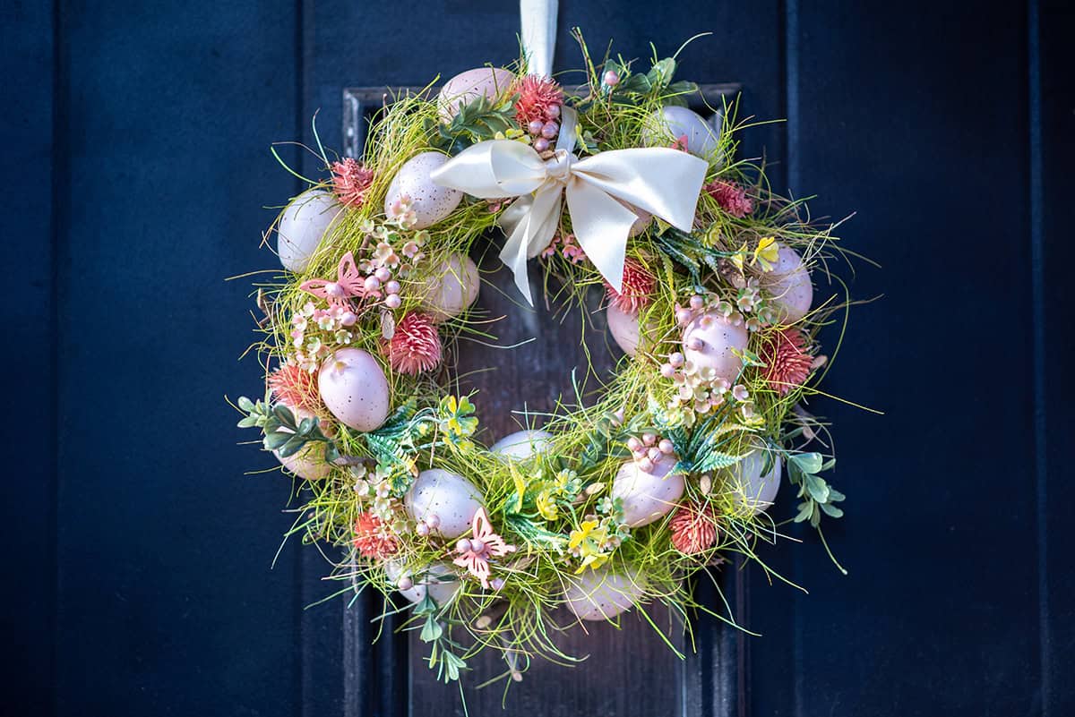 Bright Green Easter Wreath with Pink Hits