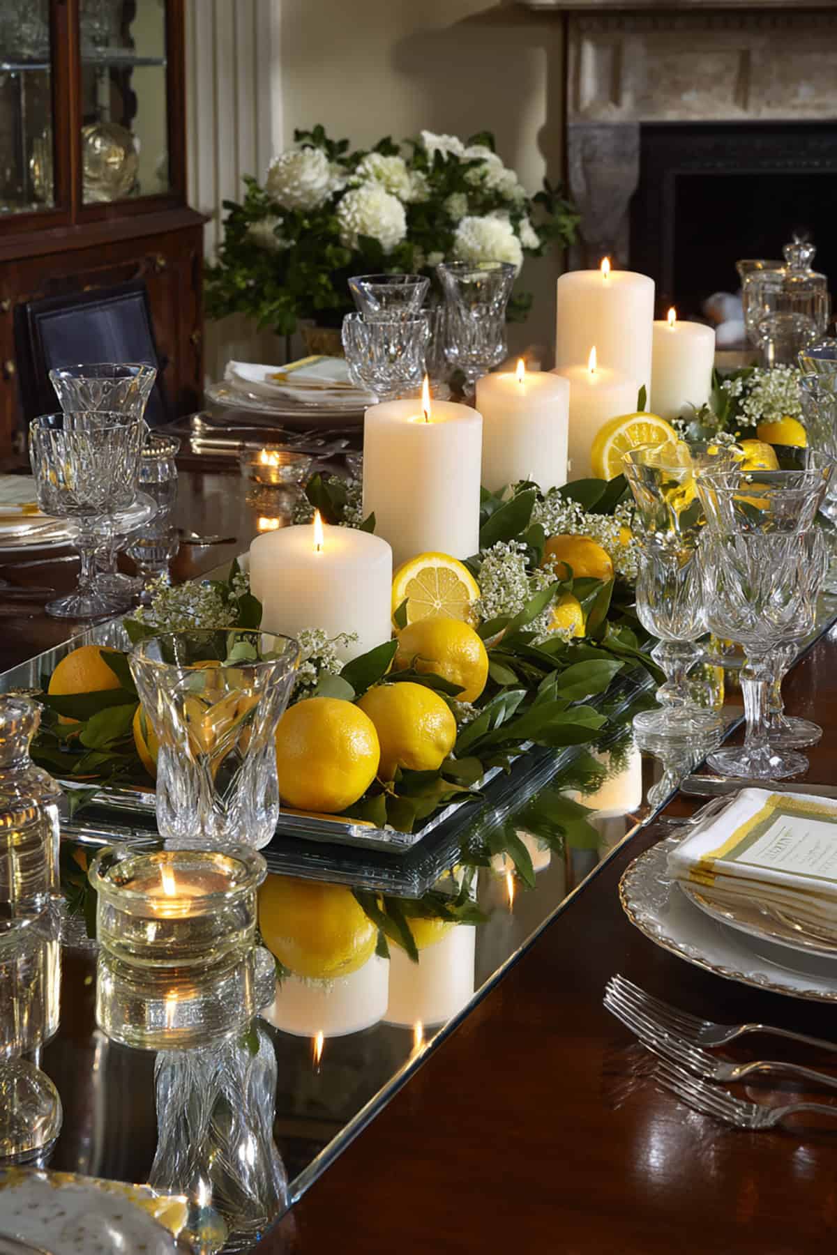 Elegant Lemon Candle RunneR