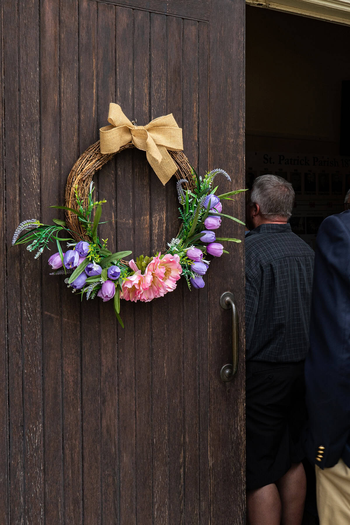 Grapevine Wreath with Burlap Bow and Floral Arc