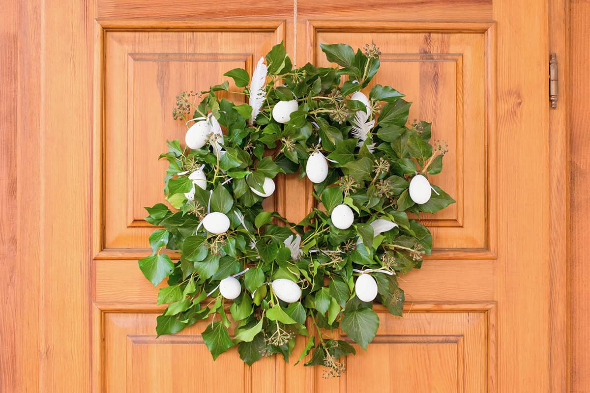 Ivy Wreath with Small Easter Add Ons