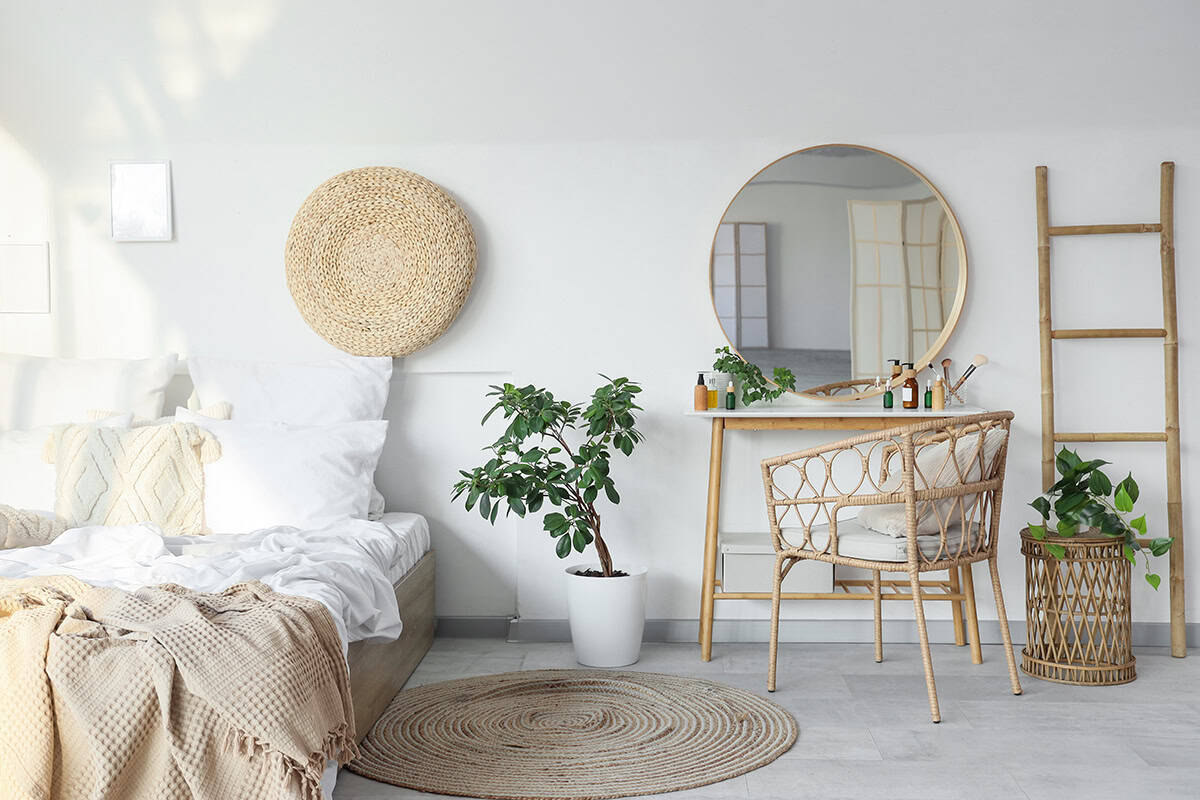 White and Cream Decorative Pieces