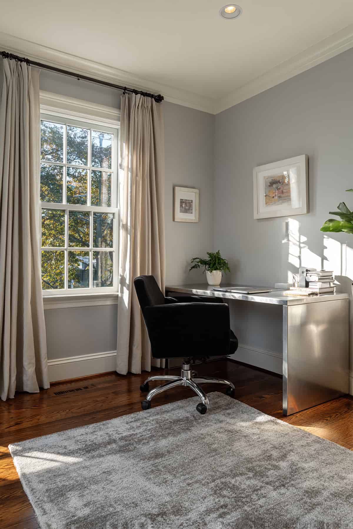 Benjamin Moore — Dreamy Cloud (2117 70)