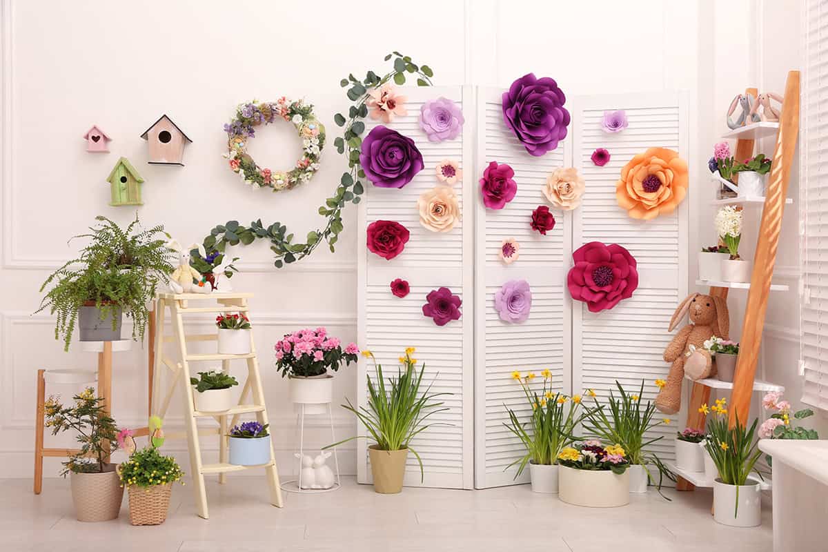 DIY Easter Photo Corner