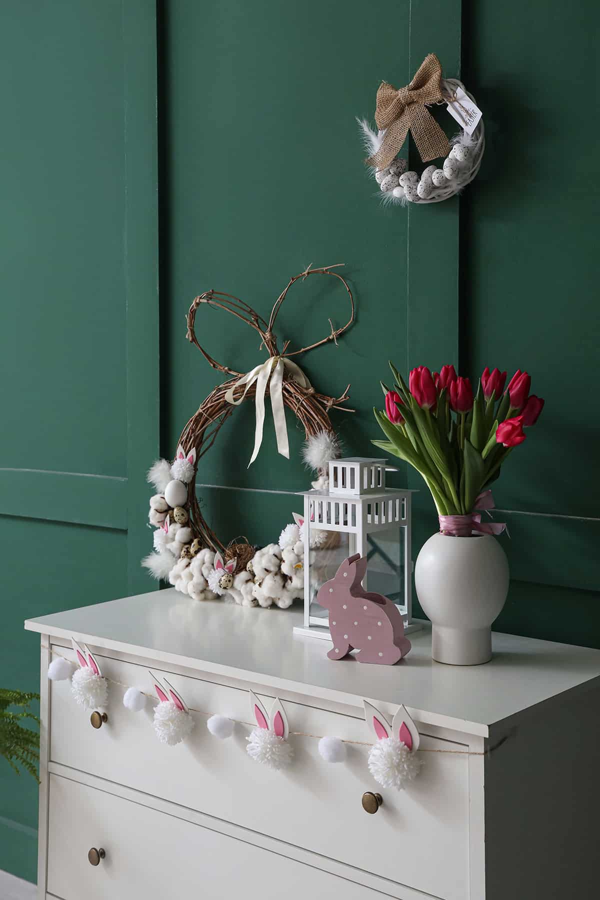 Easy Console Table Decor