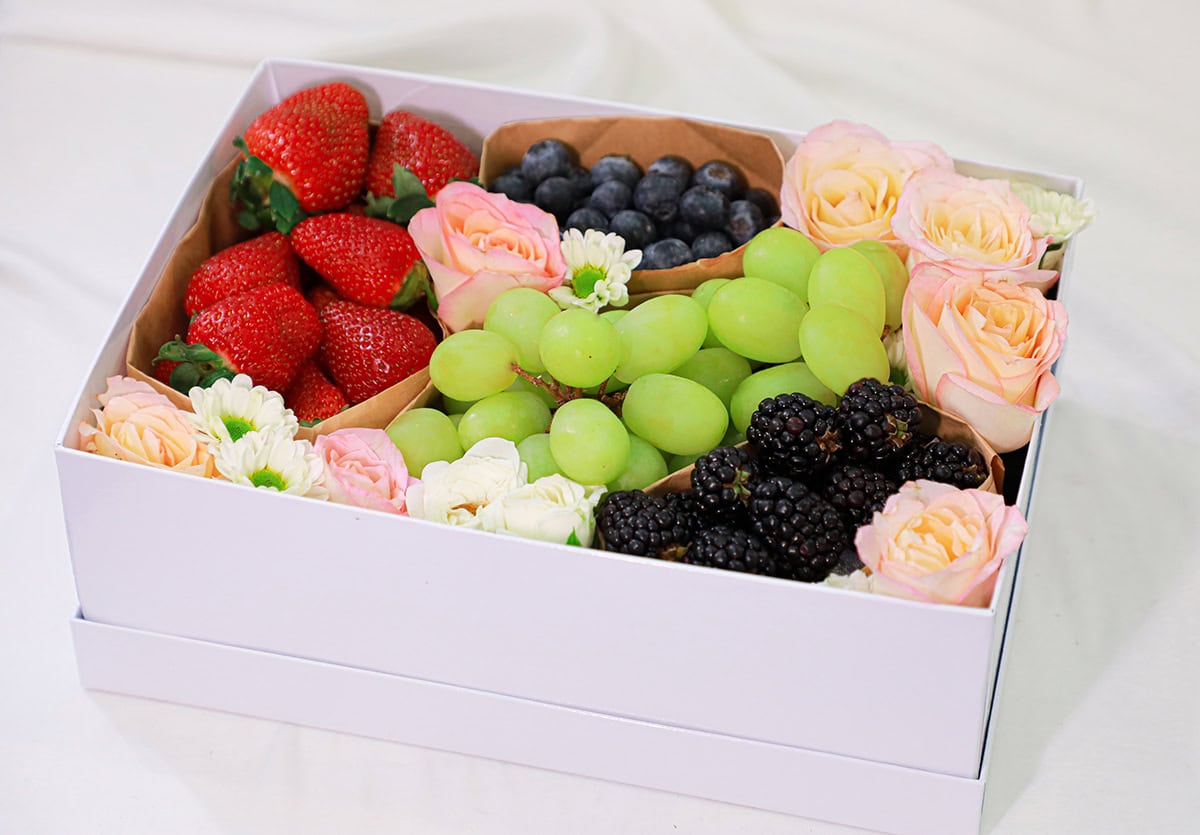 Fruit + Roses Gift Box