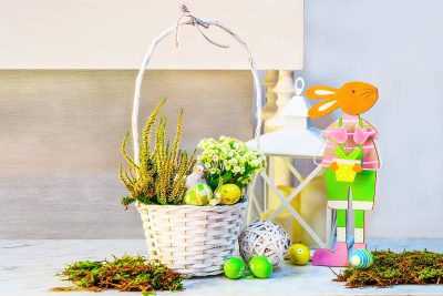 Spring Lantern Decor Ideas