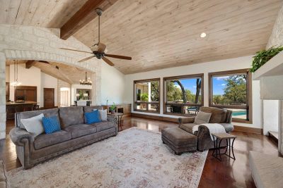 Farmhouse Living Room Decor Ideas