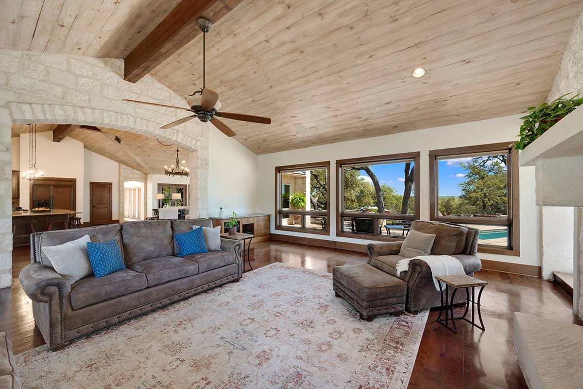 Farmhouse Living Room Decor Ideas