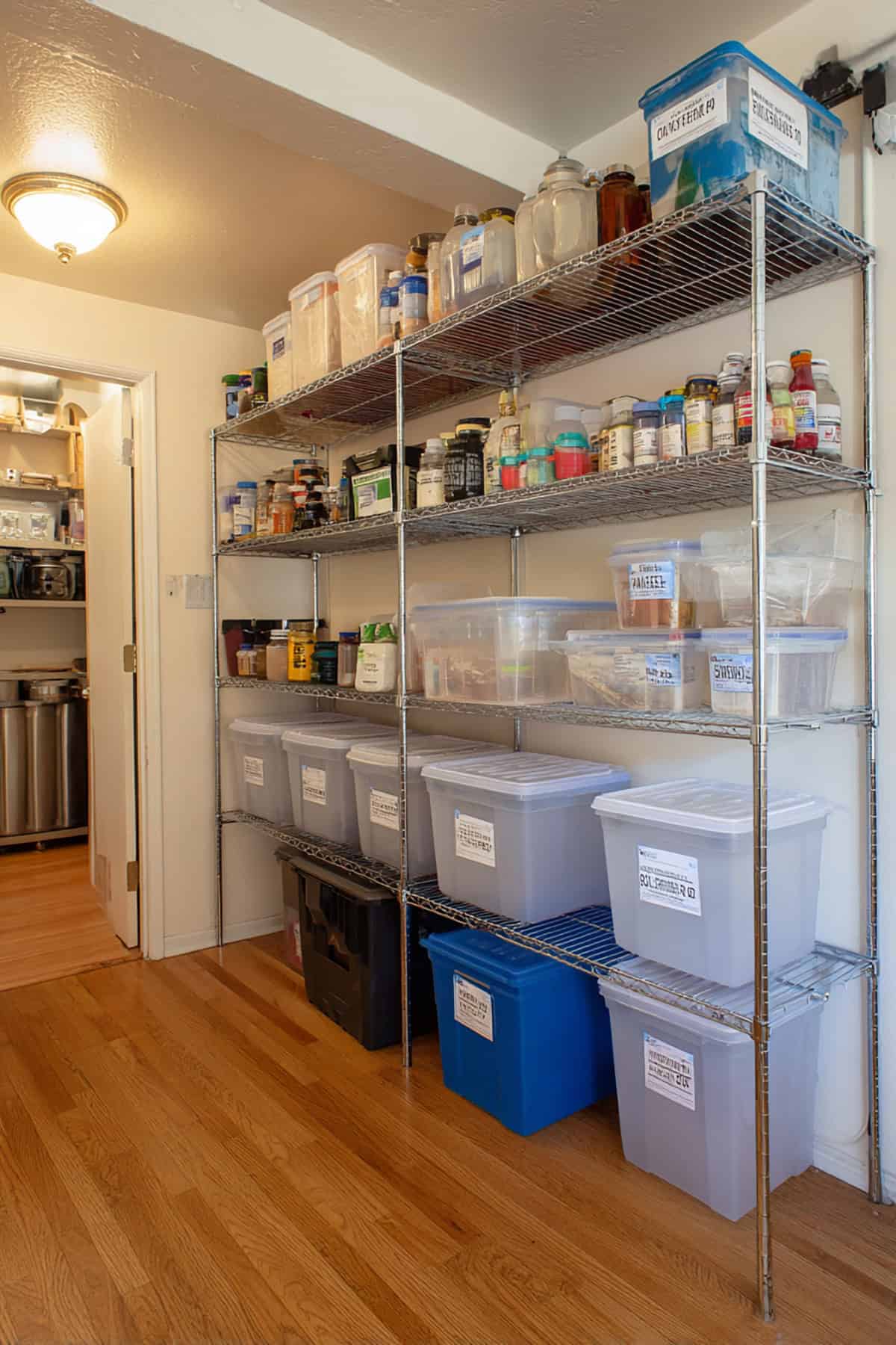 OMAR Wire Shelving Bulk Storage