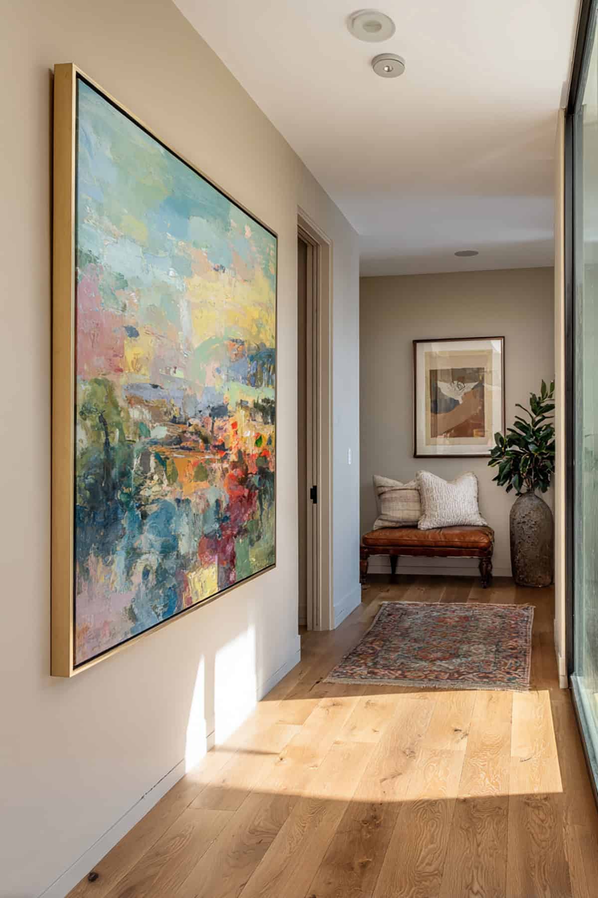 Oversized Single Art Statement