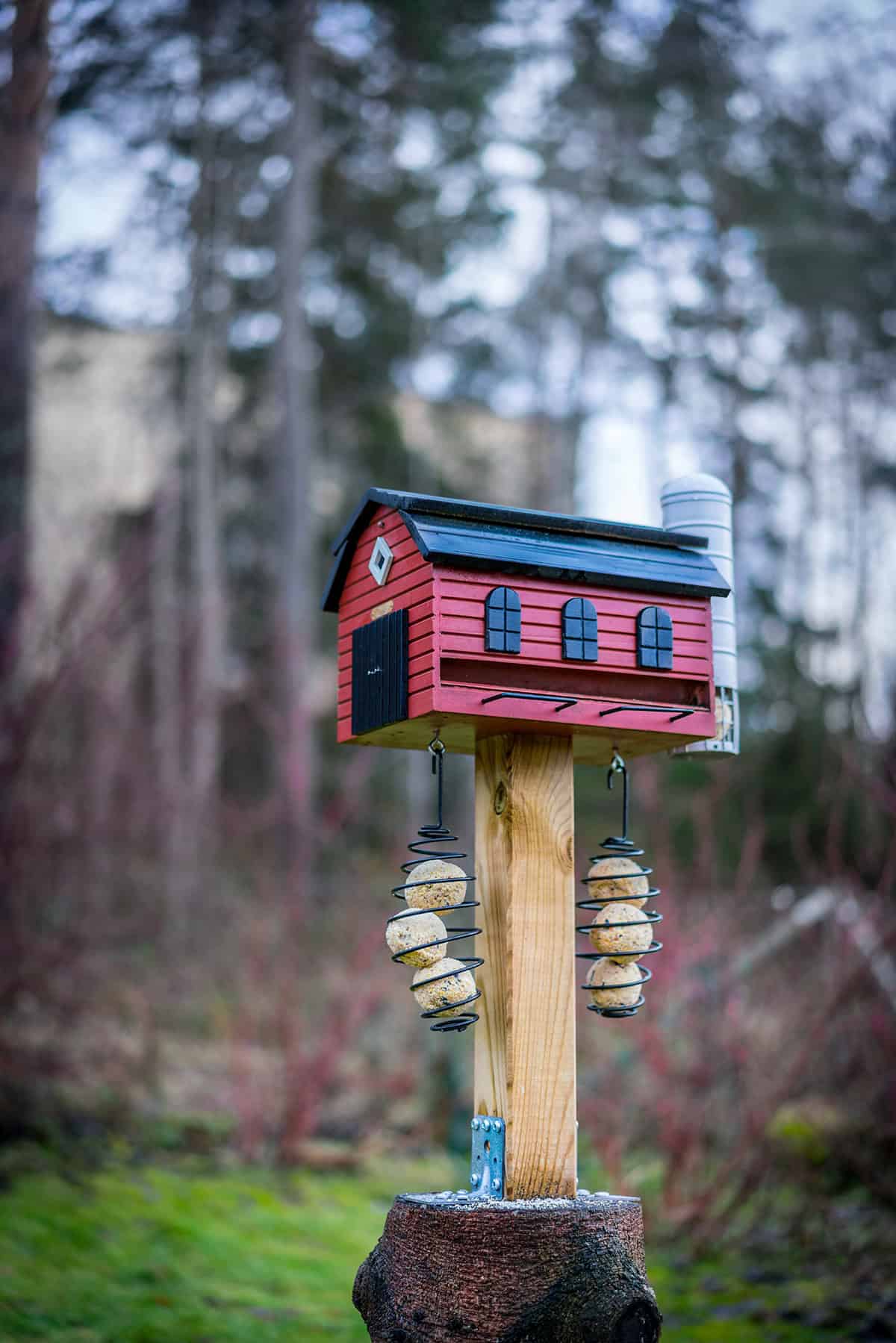 Red Barn Birdhouse