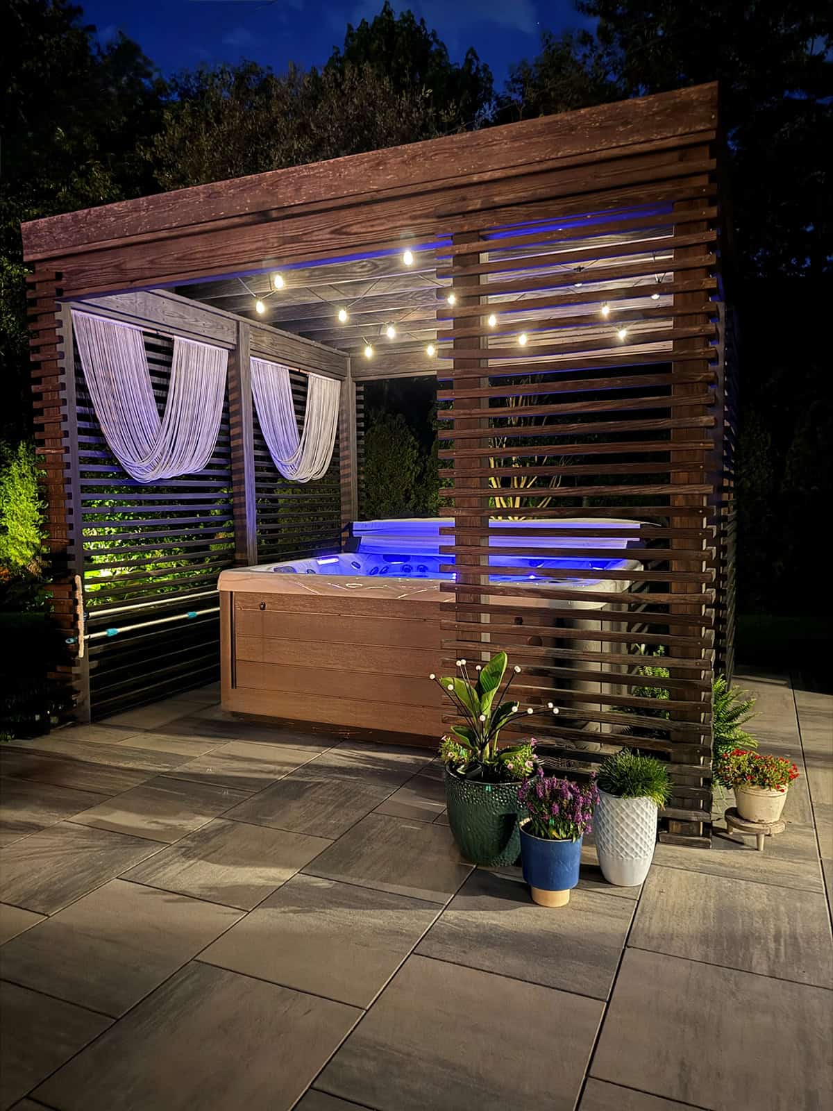 Enclosed Pergola Hot Tub Privacy