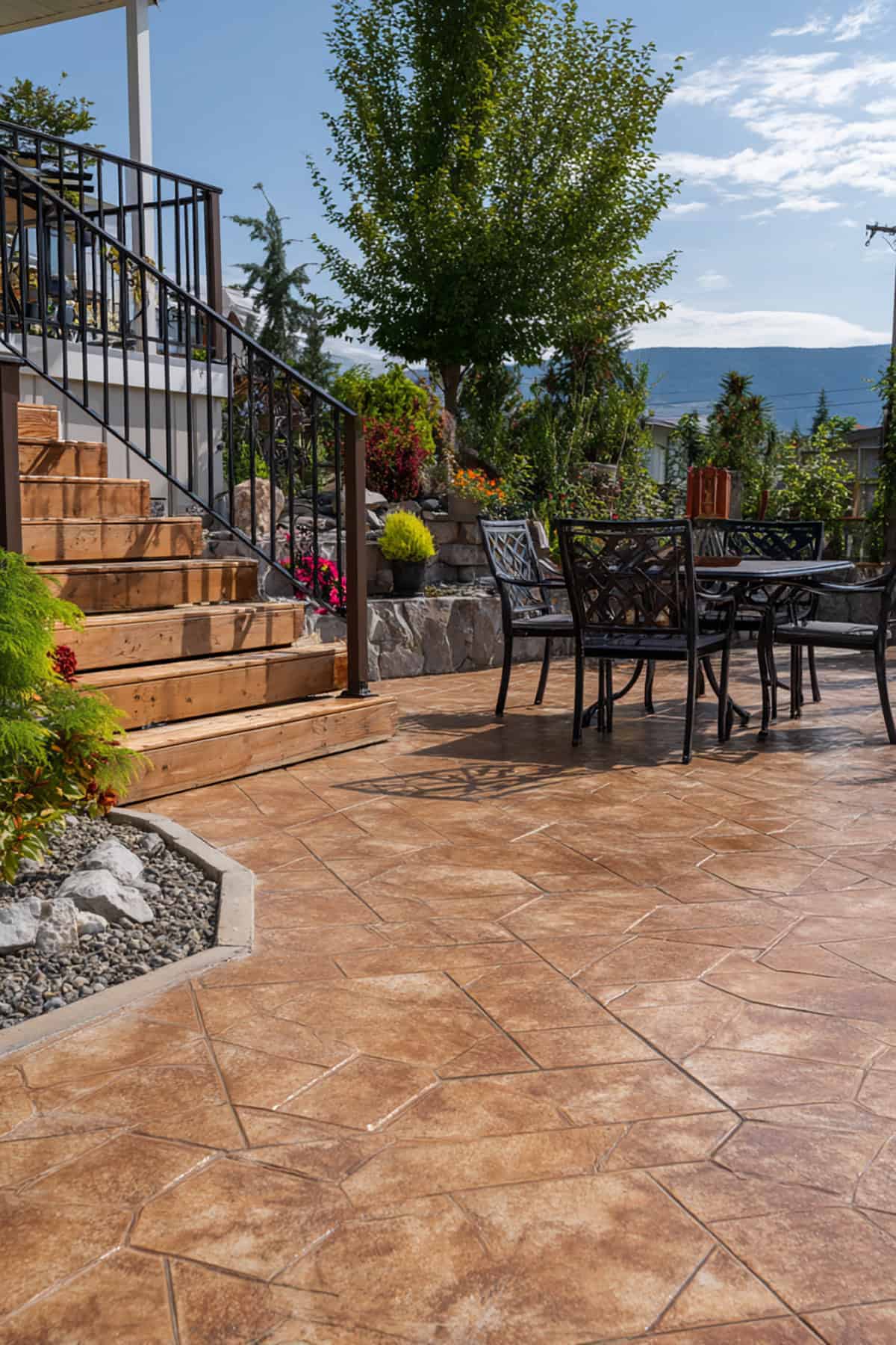 Geometric Tile Look Stamped Concrete Patio