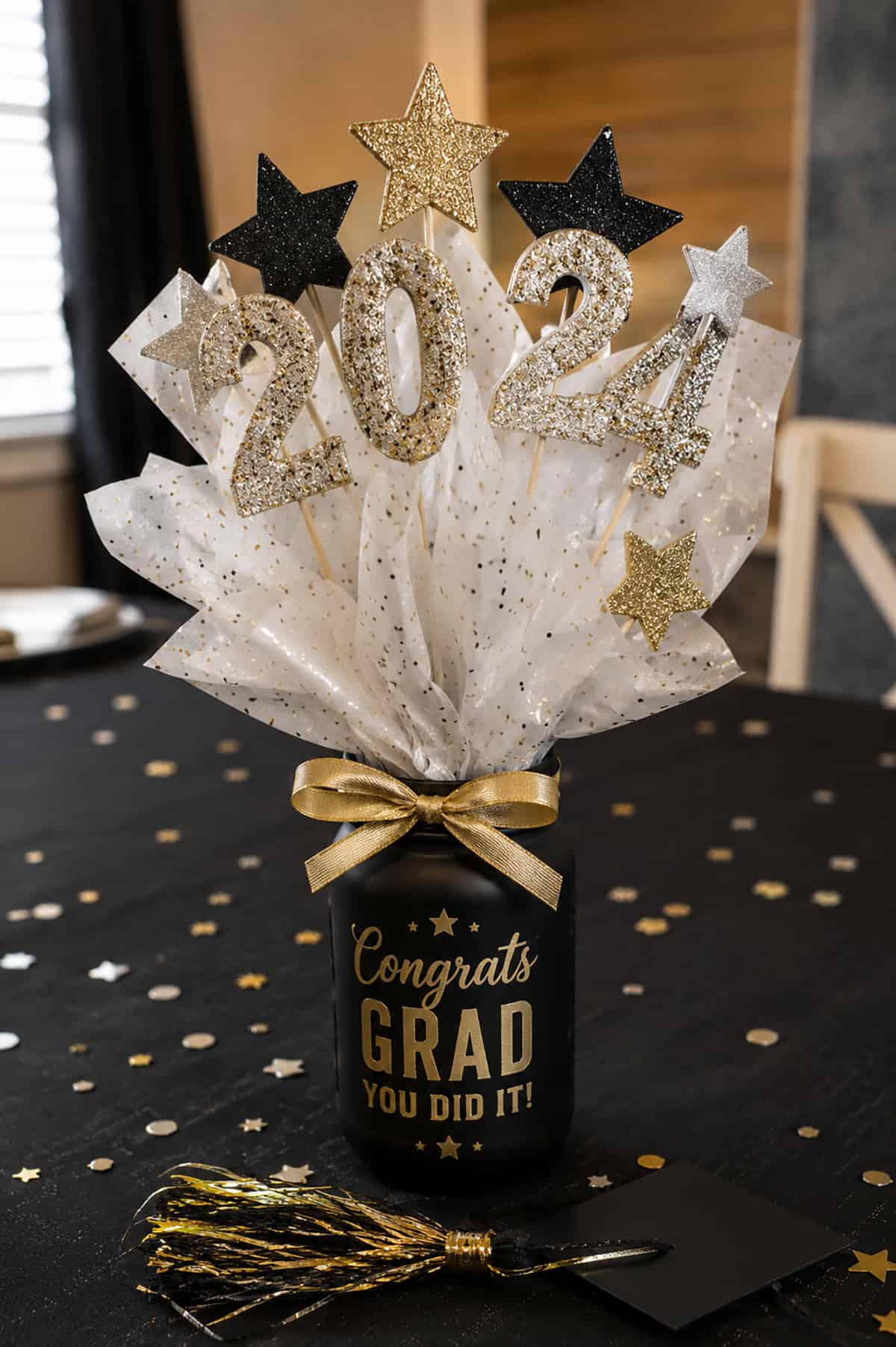 Glitter Graduation Year Display