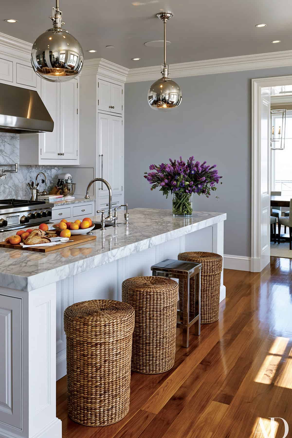 Pale Gray Kitchen Walls