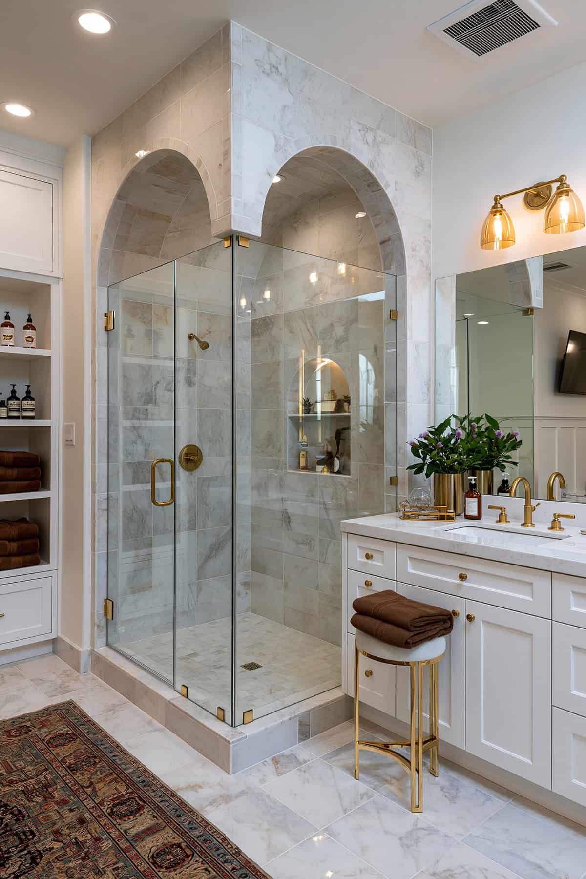 White Bathroom With Arched Shower Niche