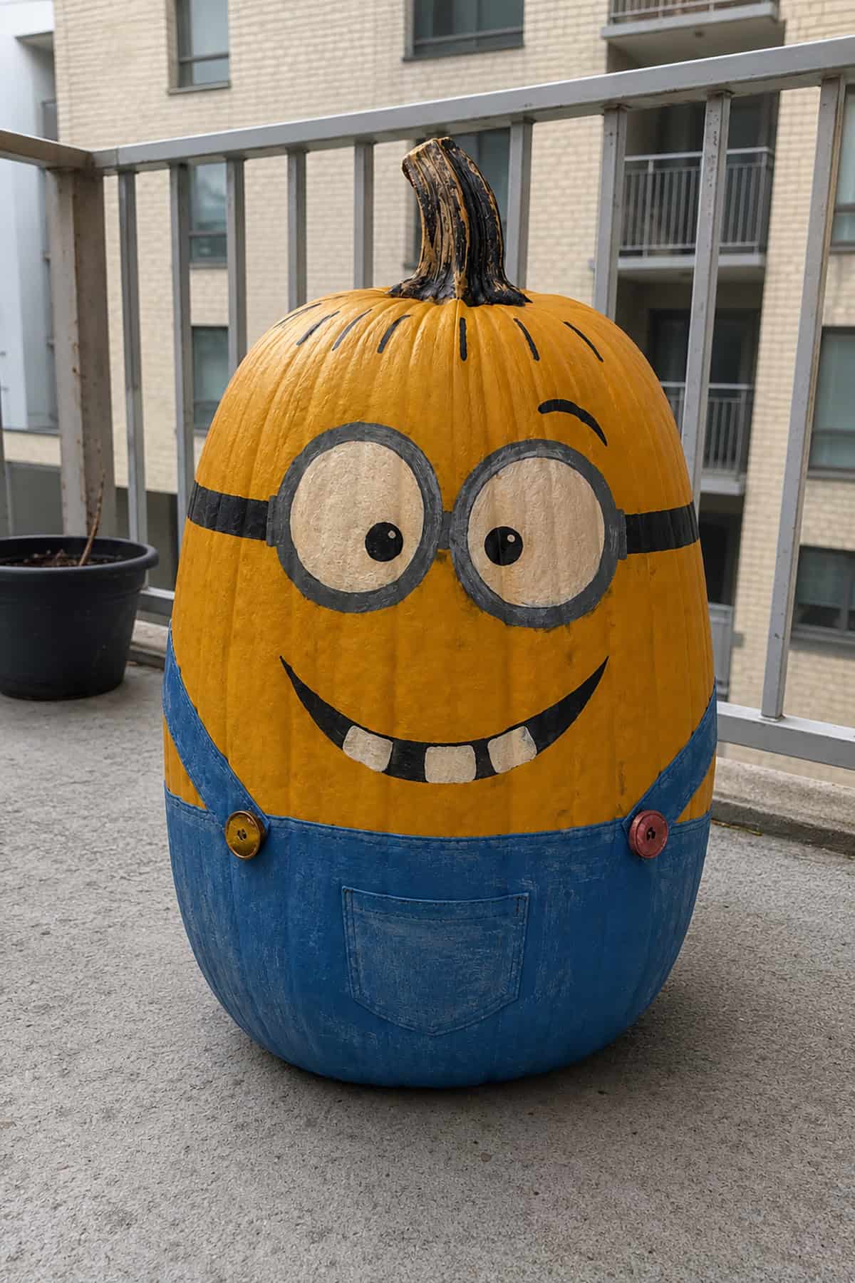 Minion Pumpkin