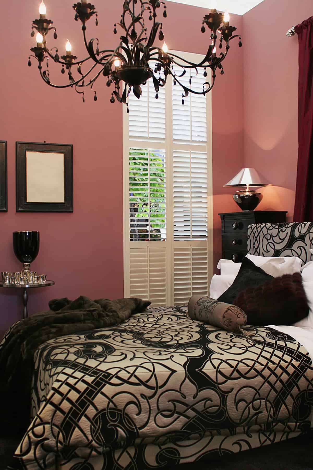 Old Money Glamour In Pink And Black