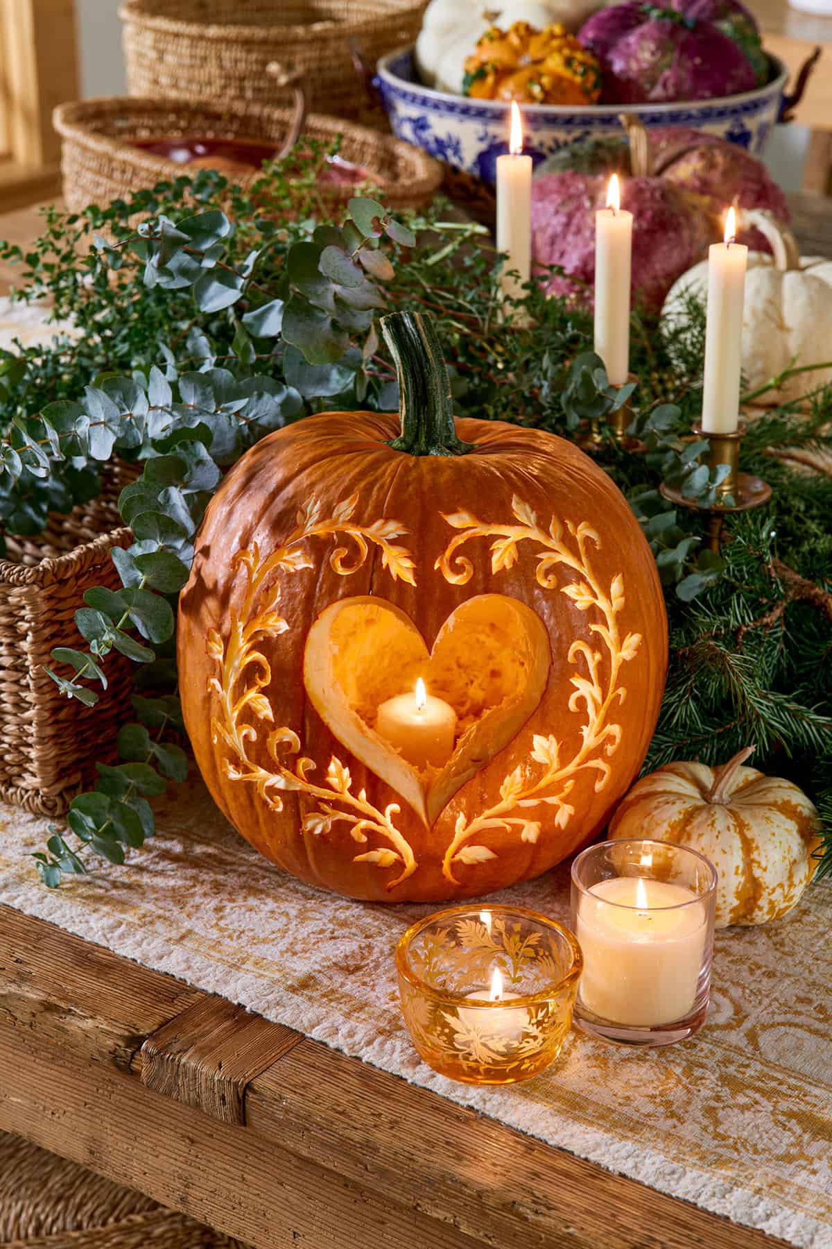 Pumpkin With Vine Heart