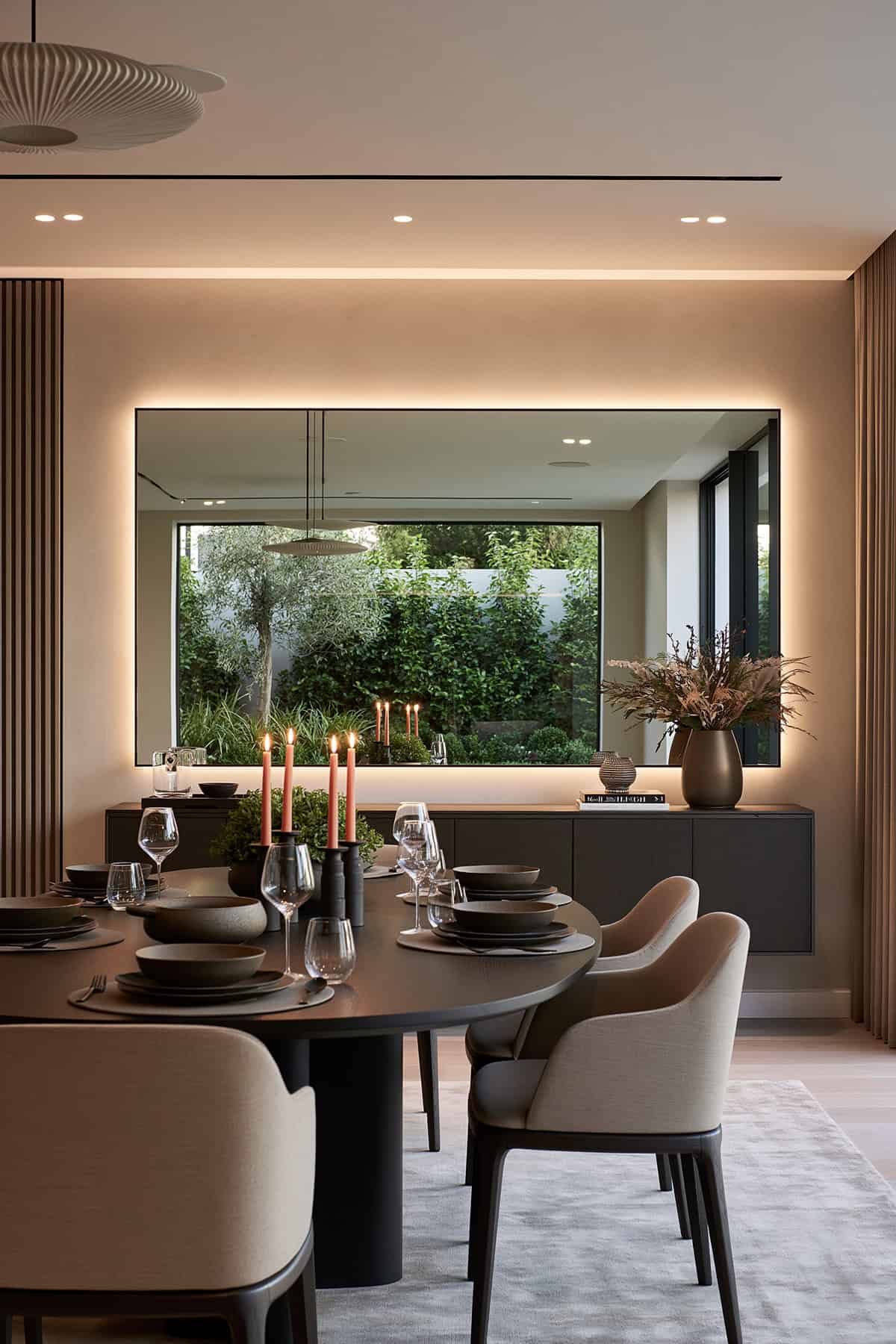 Backlit Mirror for a Contemporary Dining Room