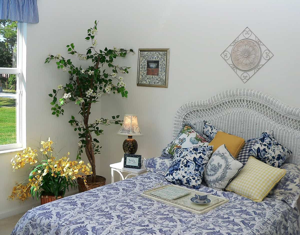 Cottage Bedroom With Toile Bedding