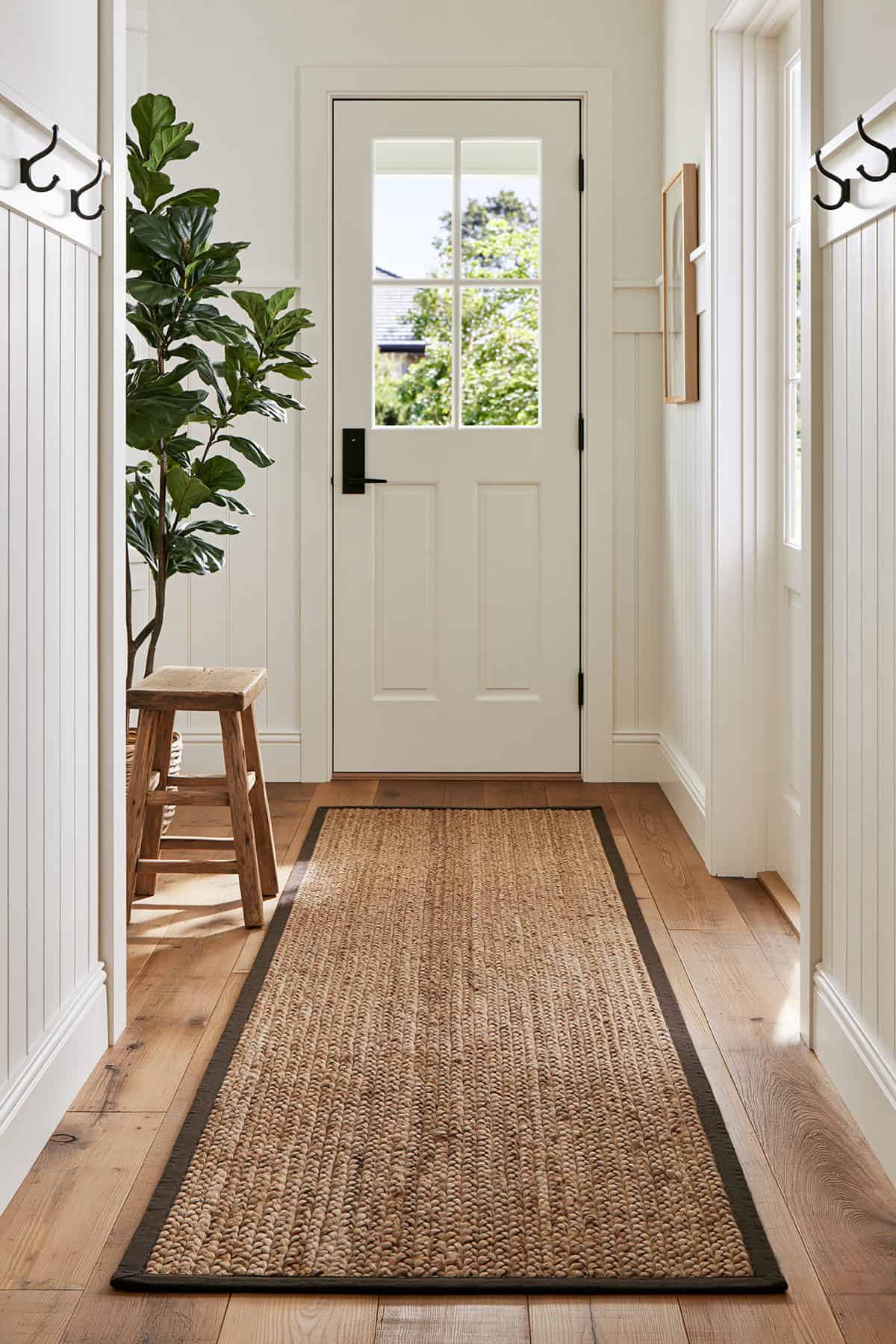 Natural Jute Runner for a Relaxed Hallway