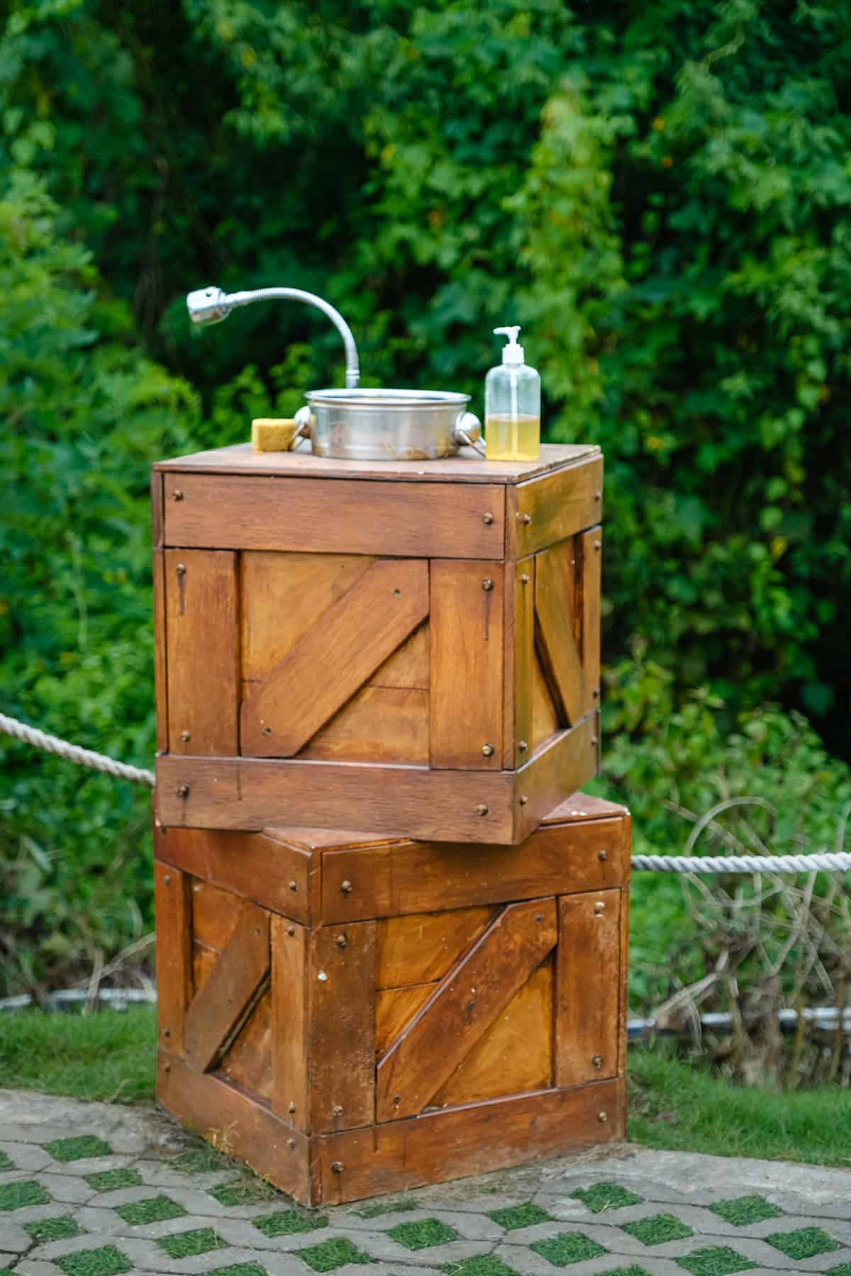 Stacked Crate Outdoor Sink