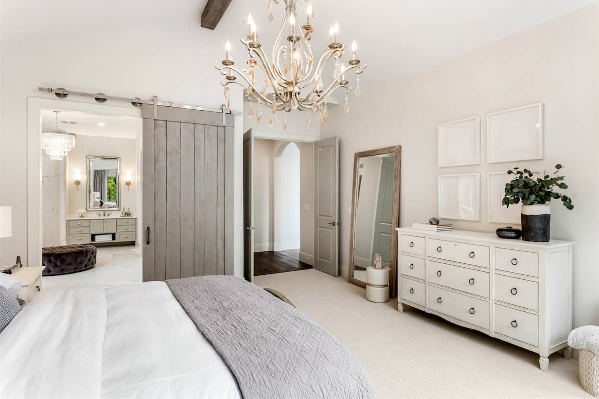 High Ceilings, Delicate Crystal