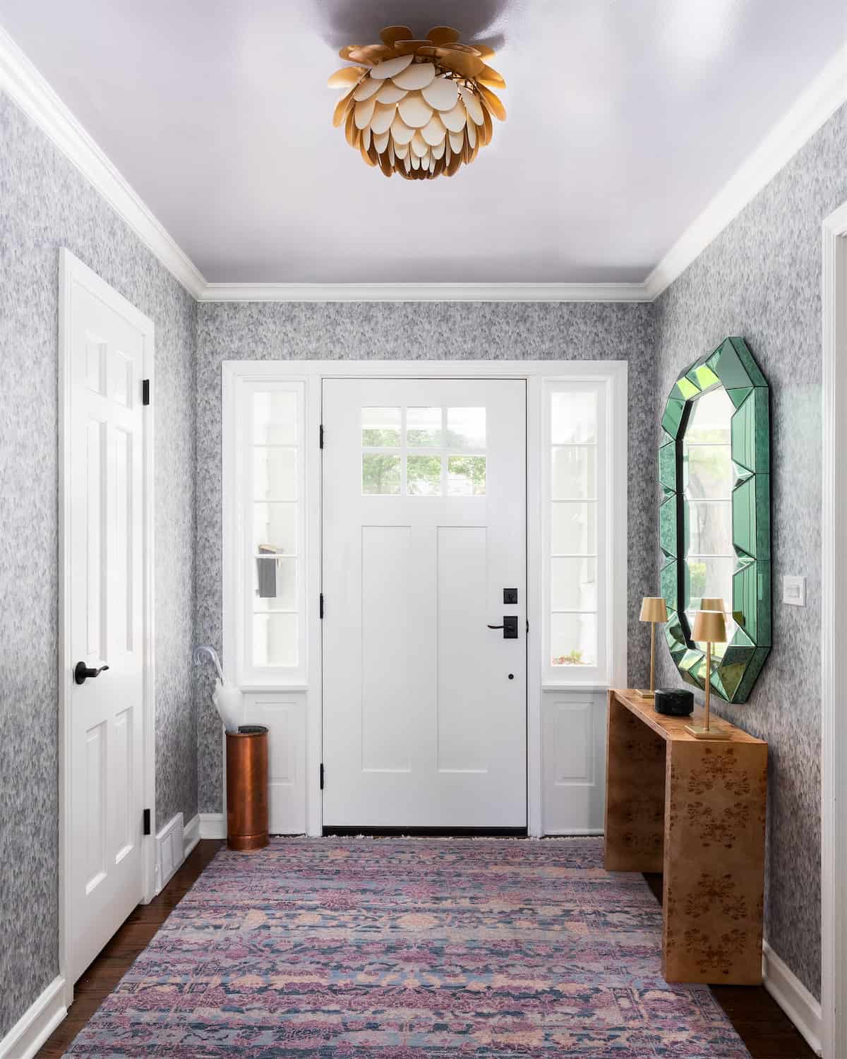 Emerald Entryway Mirror Above a Console