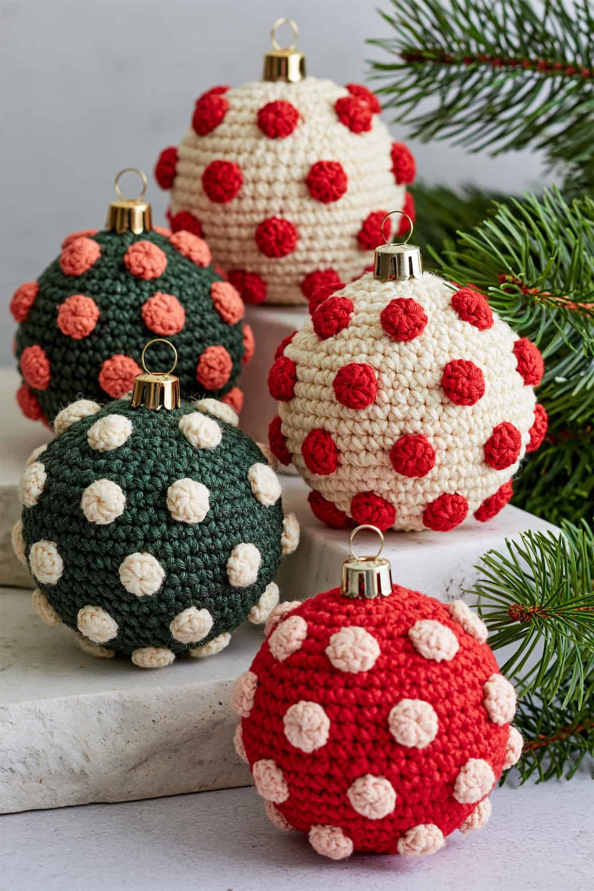 Polka-Dot Christmas Baubles