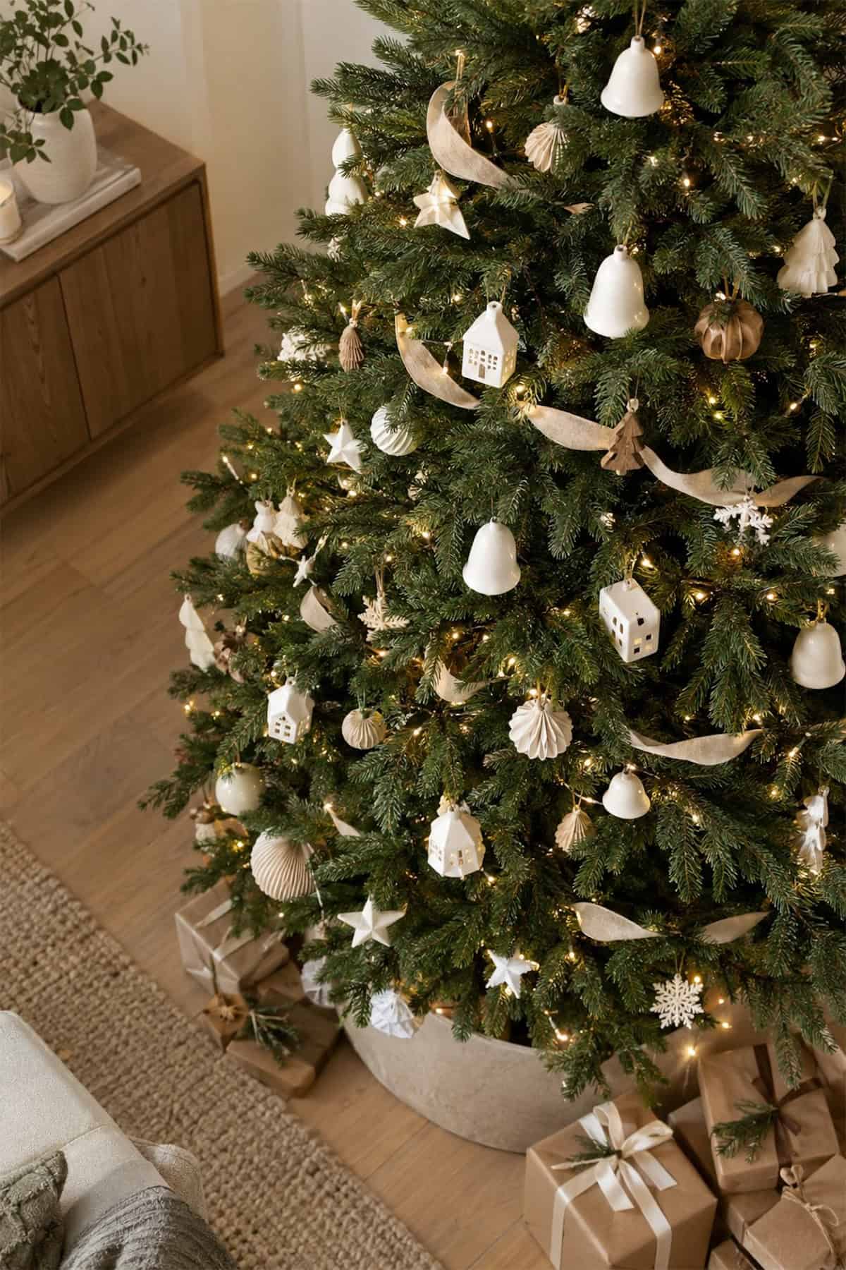 White Ceramic Ornaments for the Christmas Tree